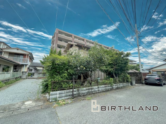 売地・古屋付き売地　熊谷市末広2丁目　住宅用地の外観|北大通近くの南面道路に面した住宅用地です！