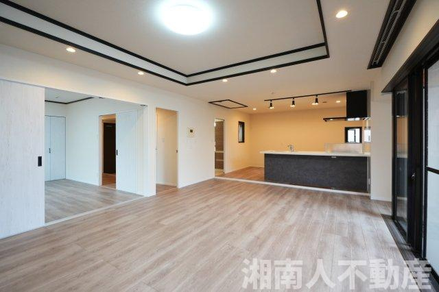 ライオンズテラス鵠沼の居間・リビング|おしゃれなリビングです