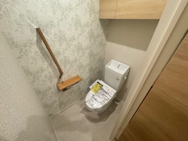 グランリュミエスタ茨木春日のトイレ