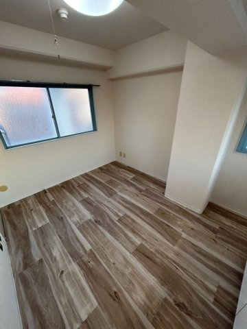 アーバンコモード新長田の居間・リビング