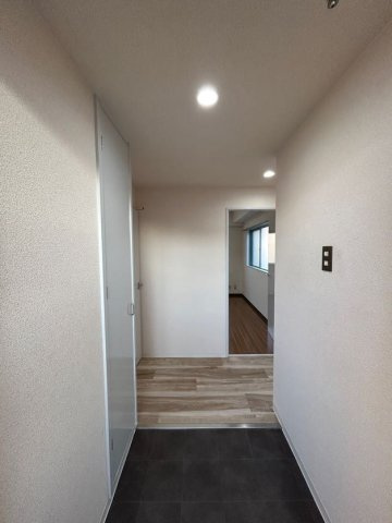 アーバンコモード新長田の玄関