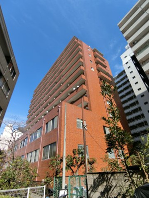 【外観】 | ハイネスロフティー | 再開発が進むビックターミナル新宿駅徒歩15分