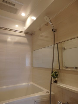 【浴室】 | ハイネスロフティー | 総戸数127戸のビッグコミュニティ