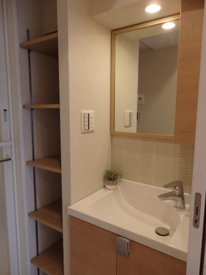 【独立洗面台】 | ハイネスロフティー