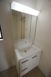 【独立洗面台】 | 【仲介手数料無料！！】川崎市麻生区王禅寺東6丁目　新築戸建て（全3棟）1号棟　5199万円