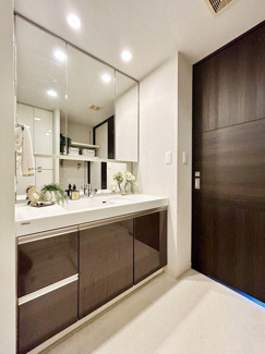 【独立洗面台】 | レゾンシティ刈谷《仲介手数料半額　衣浦小　刈谷南中》 | 今すぐのご案内可能です！→  0120-336-922　までお気軽にお問い合わせください。