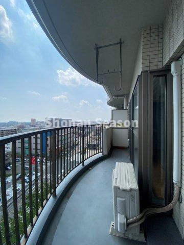 【バルコニー】 | 景観にも開放感があり、ホッと一息つけそうですね♪