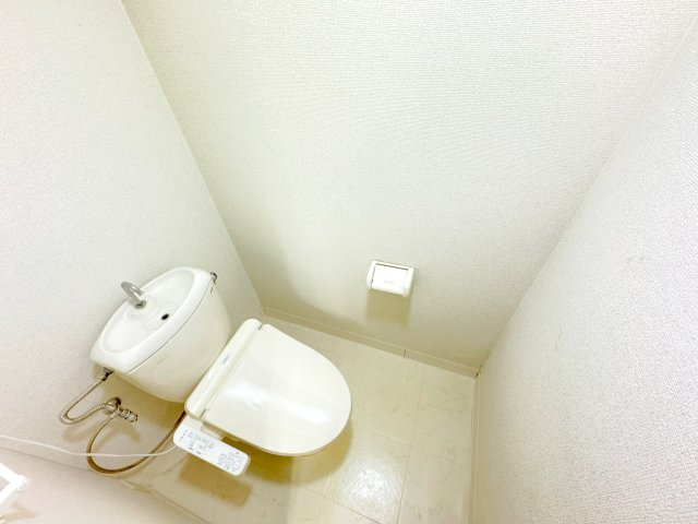 延命寺マンションのトイレ|※403号の室内写真になります。