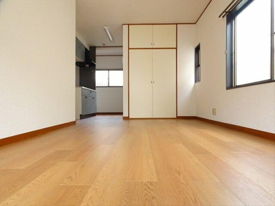 【居間・リビング】 | コーポワタナベ-下高井戸3丁目-