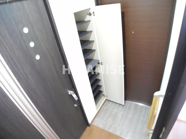 ハイグランデ矢上の玄関