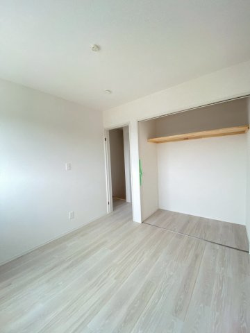 【寝室】 | 若菜3LDK ikka若菜　 | 家族みんなが使いやすい、考えられた収納設計