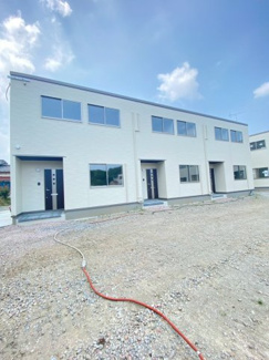 【外観】 | 街並みに映える、センスが光るたたずまい