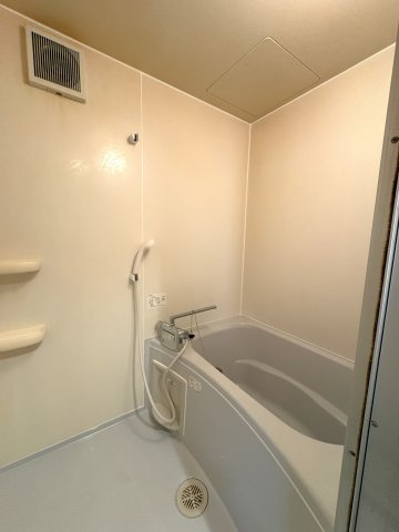 モルトフィオーレ2番館の浴室