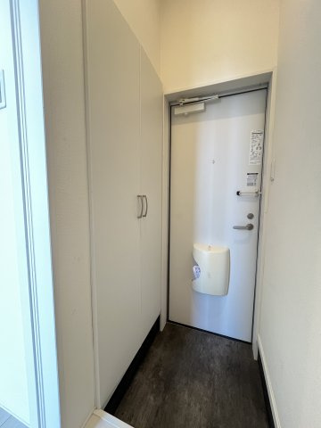 プレベールⅣの玄関