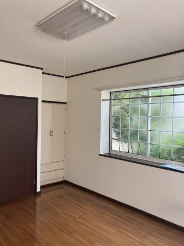 シェ・ガロンヌAの洋室