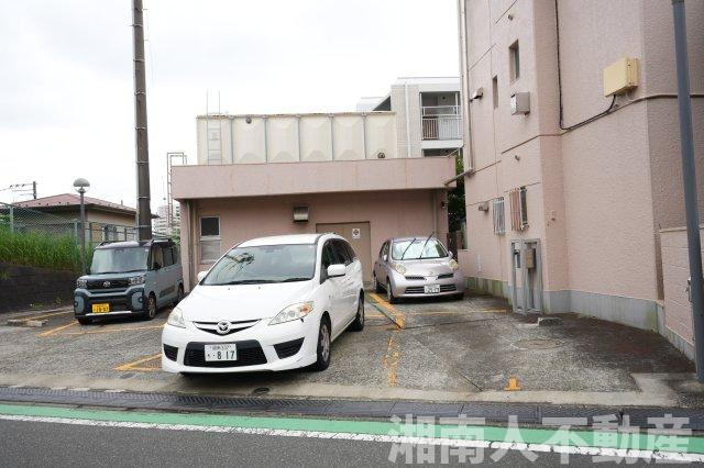 藤沢キャッスルの駐車場|駐車場の用意があります