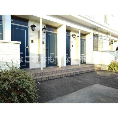 【エントランス】 | ラフォンテーヌ