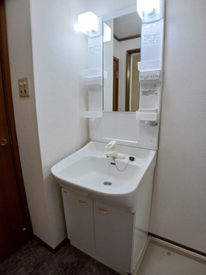 【洗面所】 | ラフォンテーヌ