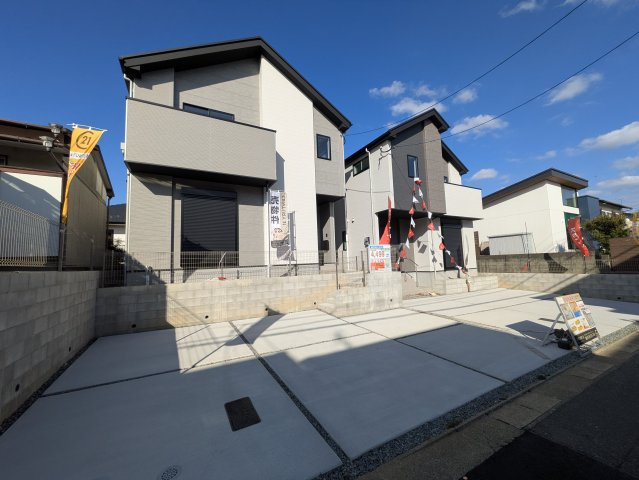 福岡市東区八田３期　１号棟の外観
