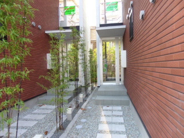 ブロンテ垂水海岸通EASTのエントランス