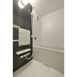 名古屋市守山区大永寺町のアパートの浴室