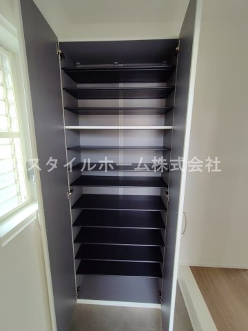 東光ハイツの収納