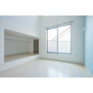 ステラ川西の内装