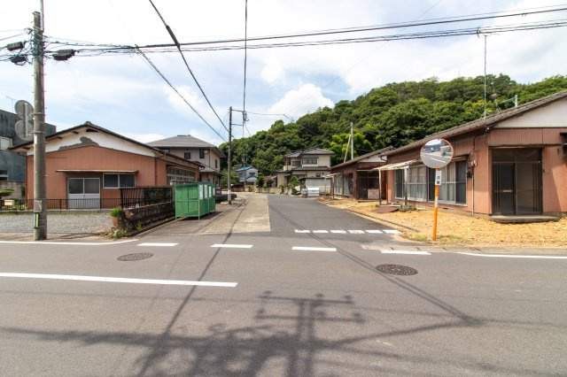 足利市五十部町の売地の前面道路含む現地写真