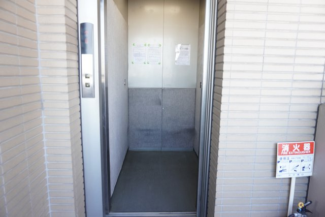 レクセルマンション草加第3のその他共用部分|エレベーター