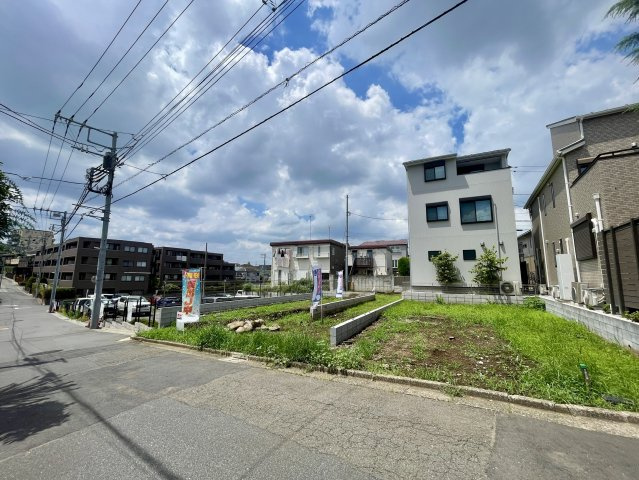 練馬区羽沢2丁目　快適マルチアクセス　新築分譲住宅全3棟の前面道路含む現地写真