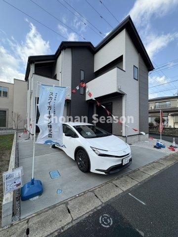 【外観】 | 現地建物・外構完成し、ご内見頂ける様になりました♪
内見ご希望の際は、ぜひお気軽にお問合せ下さい。