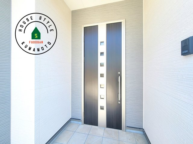 菊池市泗水町吉富第3-3棟（4号棟）　の外観：施工例|おでかけの時も帰った時も、「我が家」を最初に感じでもらえる素敵な空間に。