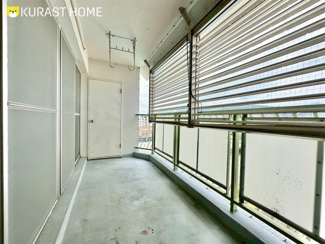 ハイム長岡A棟　5階のバルコニー