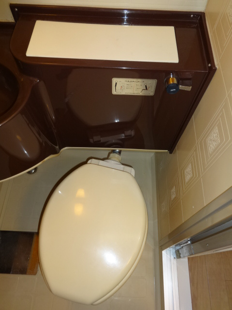 大阪市城東区蒲生１丁目の賃貸マンションのトイレ