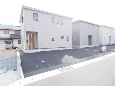 【外観】 | Cradle garden　町庭坂第１１　４号棟
