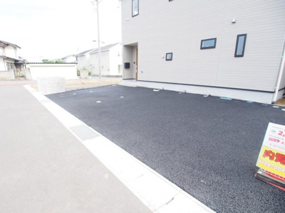 【駐車場】 | Cradle garden　町庭坂第１１　４号棟