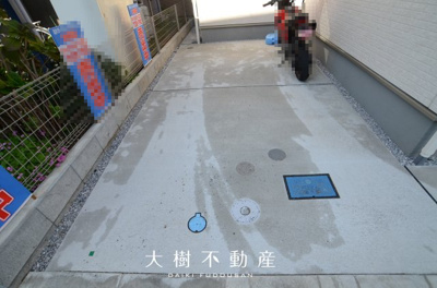 【駐車場】 | 座間市小松原1丁目　新築戸建て　全１棟【仲介手数料無料】
