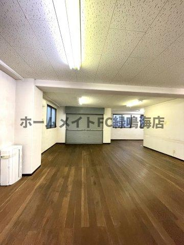 中島テナント　２Ｆのロビー