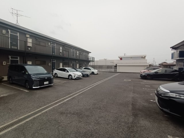 TOWN21 A棟の駐車場