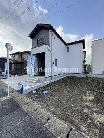 【駐車場】 | Pスペースには並列駐車OK！
自転車・バイク置場・メンテナンススペースにも重宝しますよ♪