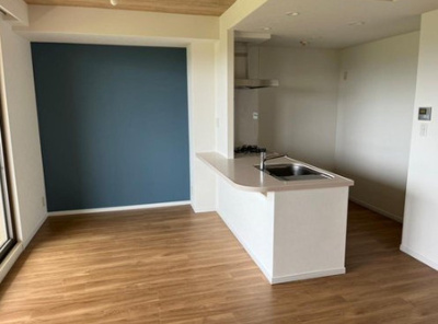 【居間・リビング】 | ネバーランド西京極