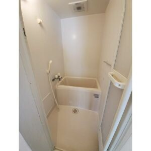 アプローズ川西の浴室