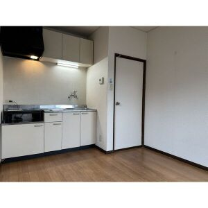 アプローズ川西のキッチン