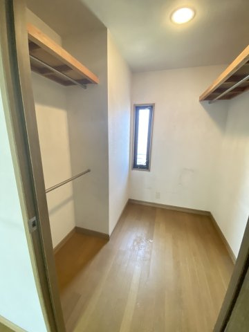 山口市折本２丁目の中古一戸建の収納