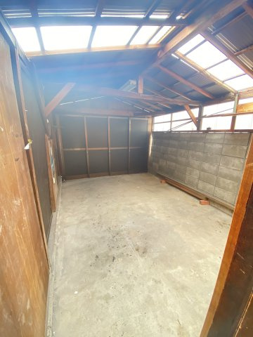 山口市折本２丁目の中古一戸建の駐車場