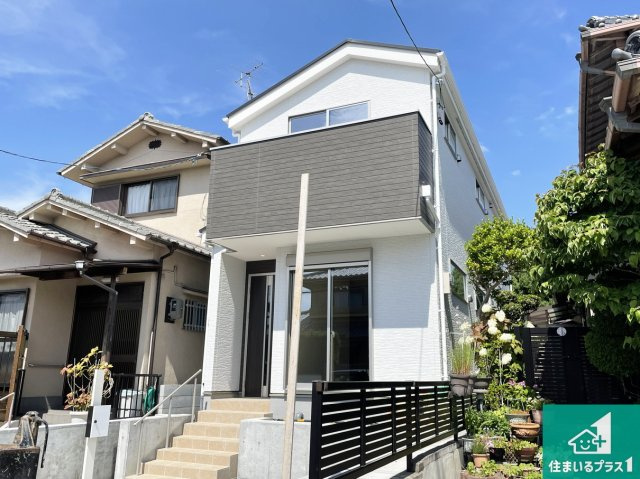 京都市伏見区深草大亀谷万帖敷町　第4期　新築一戸建ての外観|安心の10年保証！外観を美しく保ち、雨水で汚れを落とします！気になることがありましたら、お気軽にお問い合わせください！