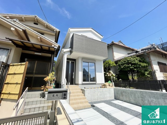 京都市伏見区深草大亀谷万帖敷町　第4期　新築一戸建ての外観|お客様に長く安心して住んでいだだける事にこだわった家づくり！住んでからのアフターサービスにもしっかりと取り組んでいます！