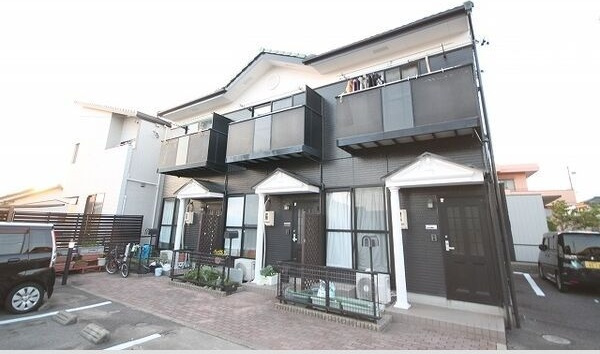 Pure Heights 外山A・B