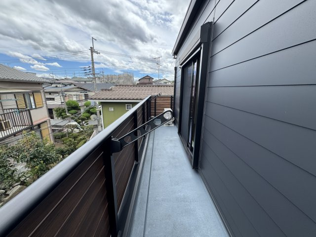 グロワール池田のバルコニー
