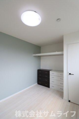 【洋室】 | サニーガーデン椿　平屋